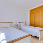 Al Sakia 2bdr Com Piscina E Ar Condicionado 奎特里拉